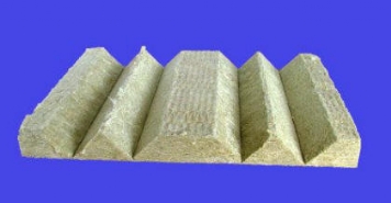 Pannello sagomato per profilati Pannello sagomato per profilati